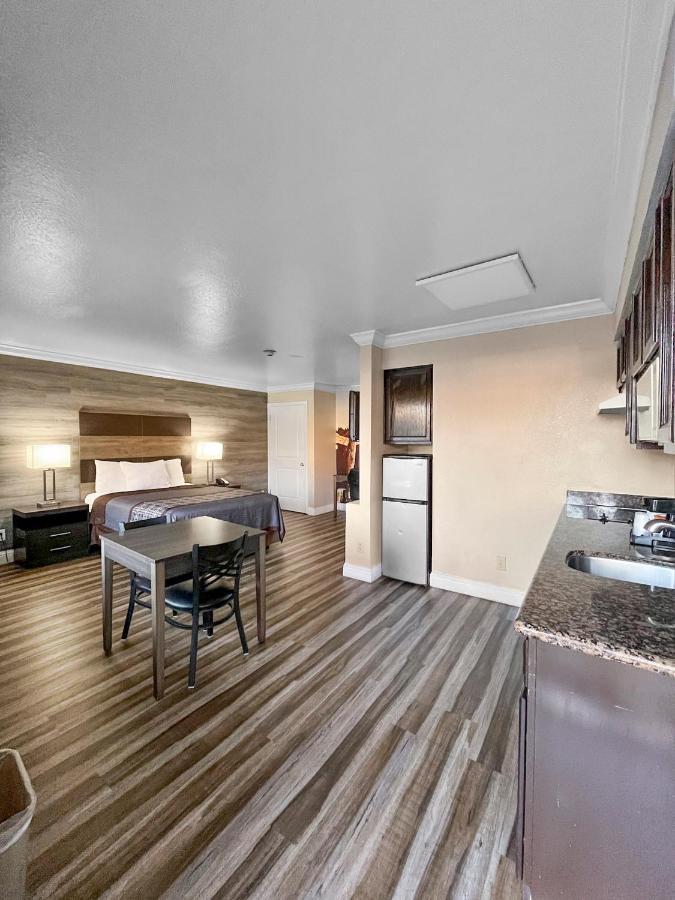 Rodeo Lodge Кловис Экстерьер фото
