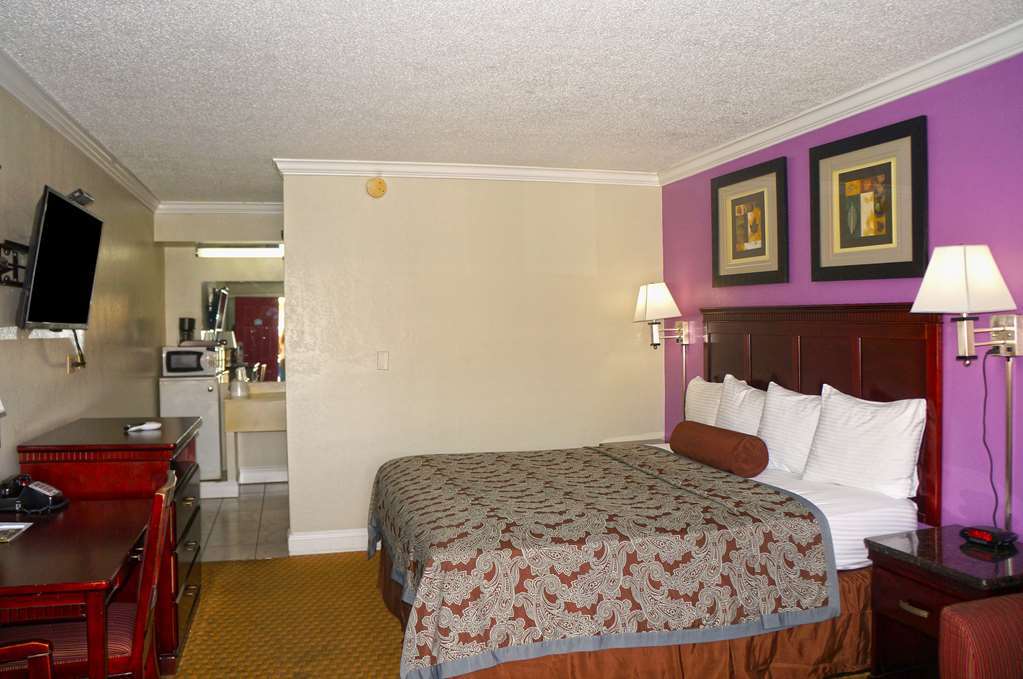 Rodeo Lodge Кловис Номер фото